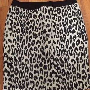 Ann Taylor leopard print skirt 4P